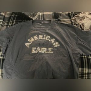 American Eagle crop top shirt NEW